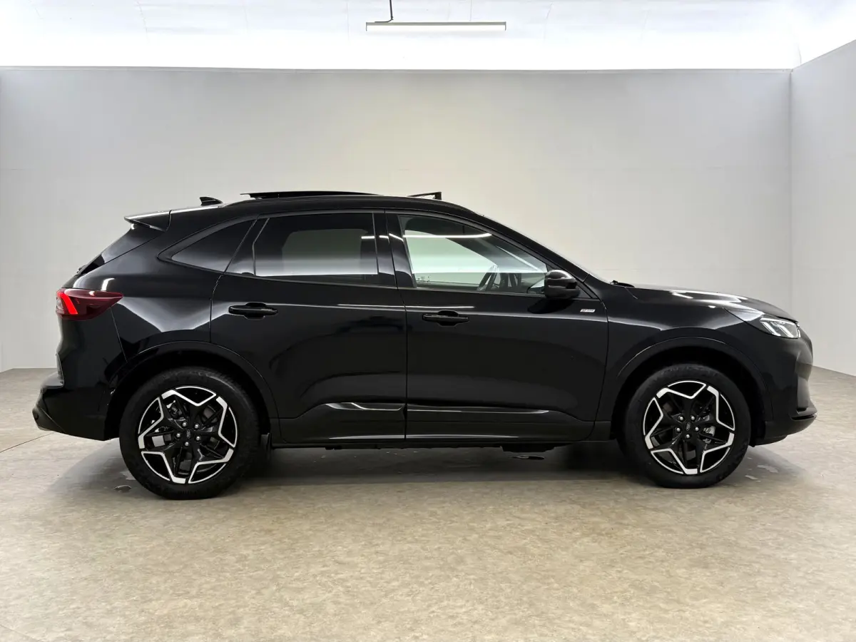 2.5 PHEV ST-Line | Pano | Virtual | HUD | Sfeer | Carplay | Camera | NAP