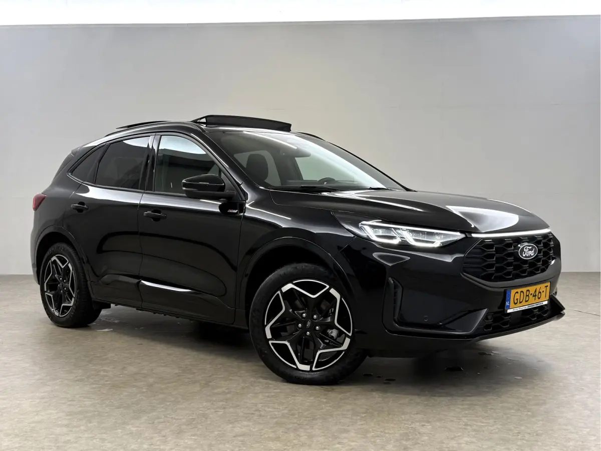 2.5 PHEV ST-Line | Pano | Virtual | HUD | Sfeer | Carplay | Camera | NAP