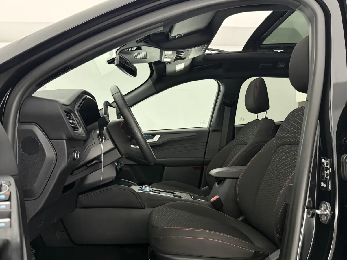 2.5 PHEV ST-Line | Pano | Virtual | HUD | Sfeer | Carplay | Camera | NAP