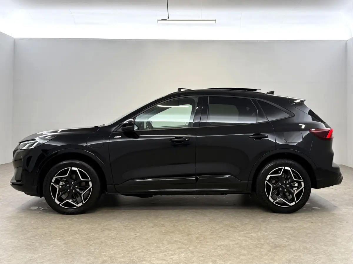 2.5 PHEV ST-Line | Pano | Virtual | HUD | Sfeer | Carplay | Camera | NAP