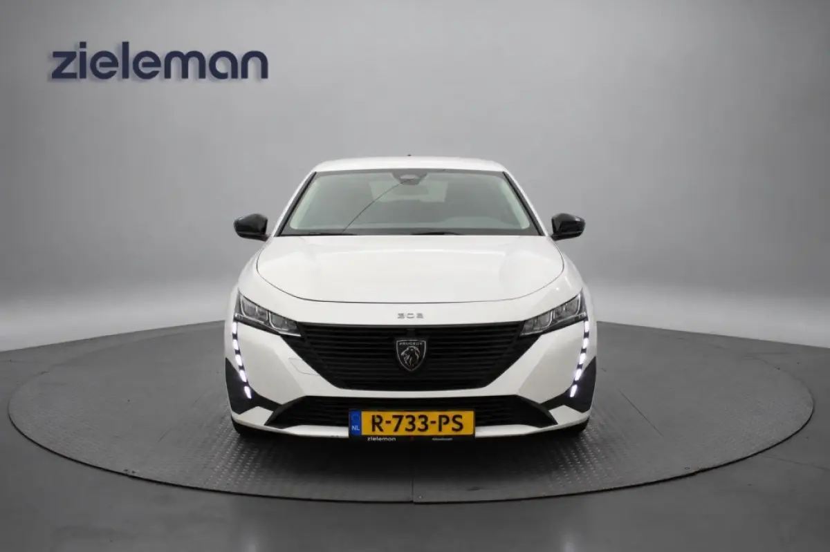 1.2 PureTech Active Pack Business - Digitaal Cockpit, Carplay, Cruise, Trekhaak