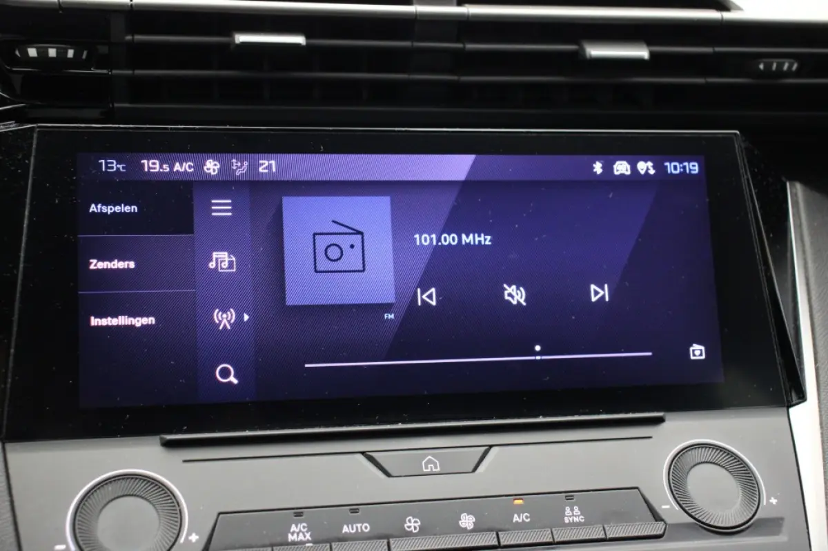 1.2 PureTech Active Pack Business - Digitaal Cockpit, Carplay, Cruise, Trekhaak