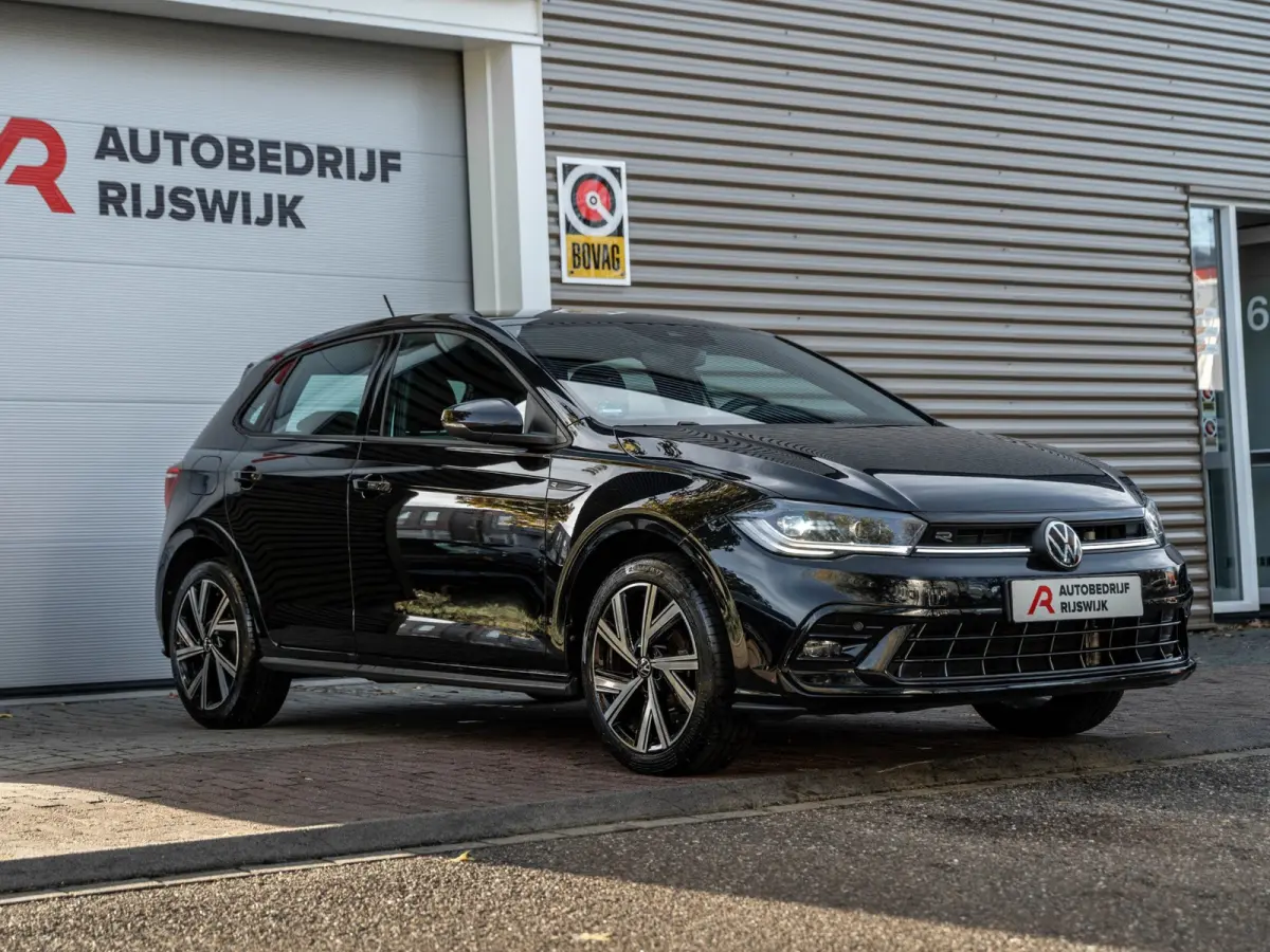 1.0 TSI 3xR-Line Matrix/Camera/AppleCarplay
