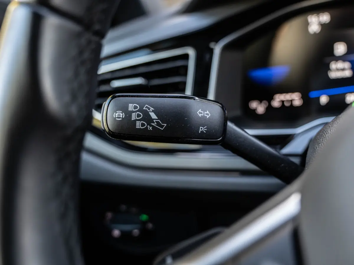 1.0 TSI 3xR-Line Matrix/Camera/AppleCarplay