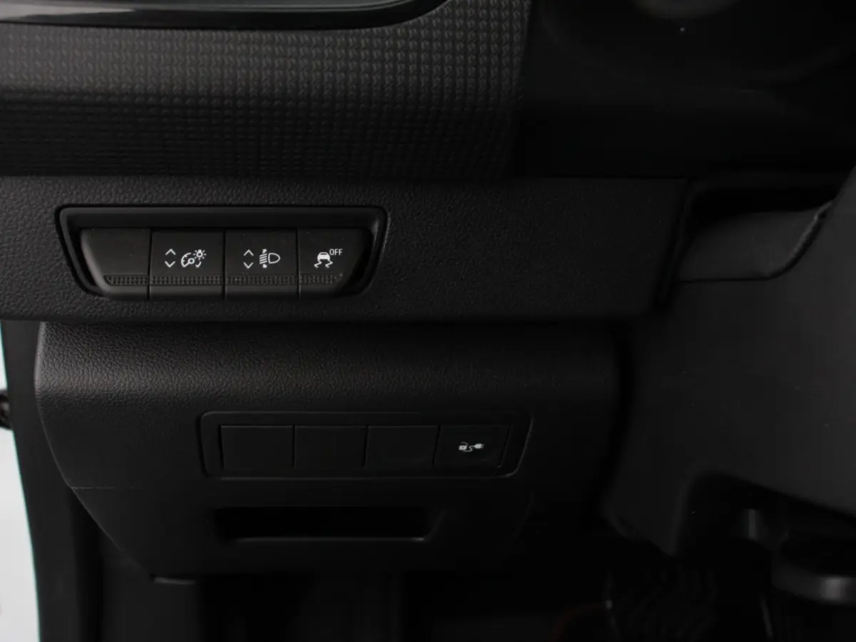 Acenta L1 45 kWh Automaat Airco Cruise control bluetooth Radio Elektrische ramen Schuifdeur