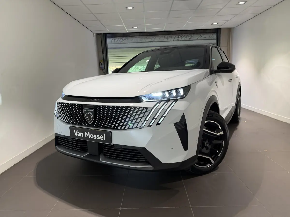 1.6 plug-in Hybrid 225 GT | 360 Camera | Adaptieve Cruise Control | Stoel- en Stuurverwarming | Elektrische Kofferklep |