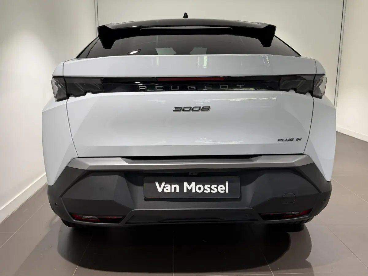 1.6 plug-in Hybrid 225 GT | 360 Camera | Adaptieve Cruise Control | Stoel- en Stuurverwarming | Elektrische Kofferklep |