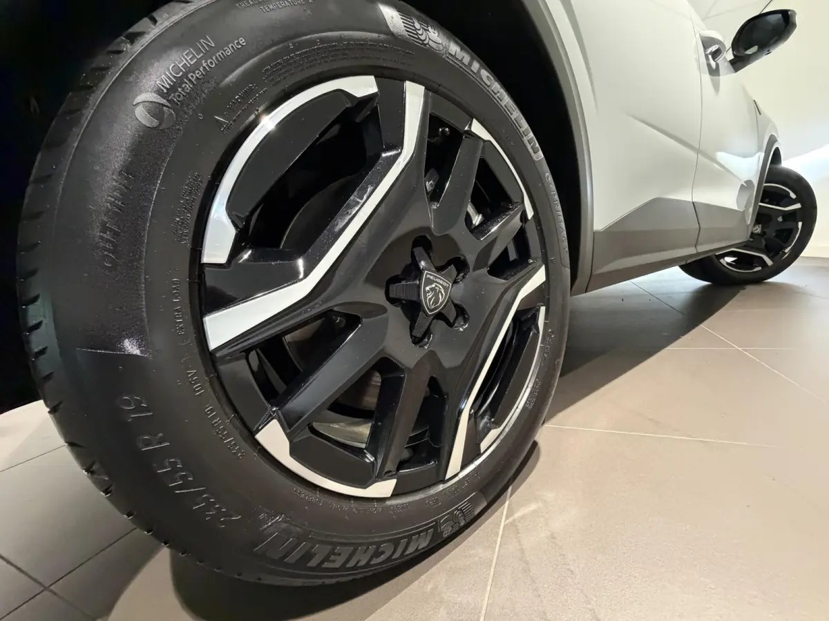 1.6 plug-in Hybrid 225 GT | 360 Camera | Adaptieve Cruise Control | Stoel- en Stuurverwarming | Elektrische Kofferklep |