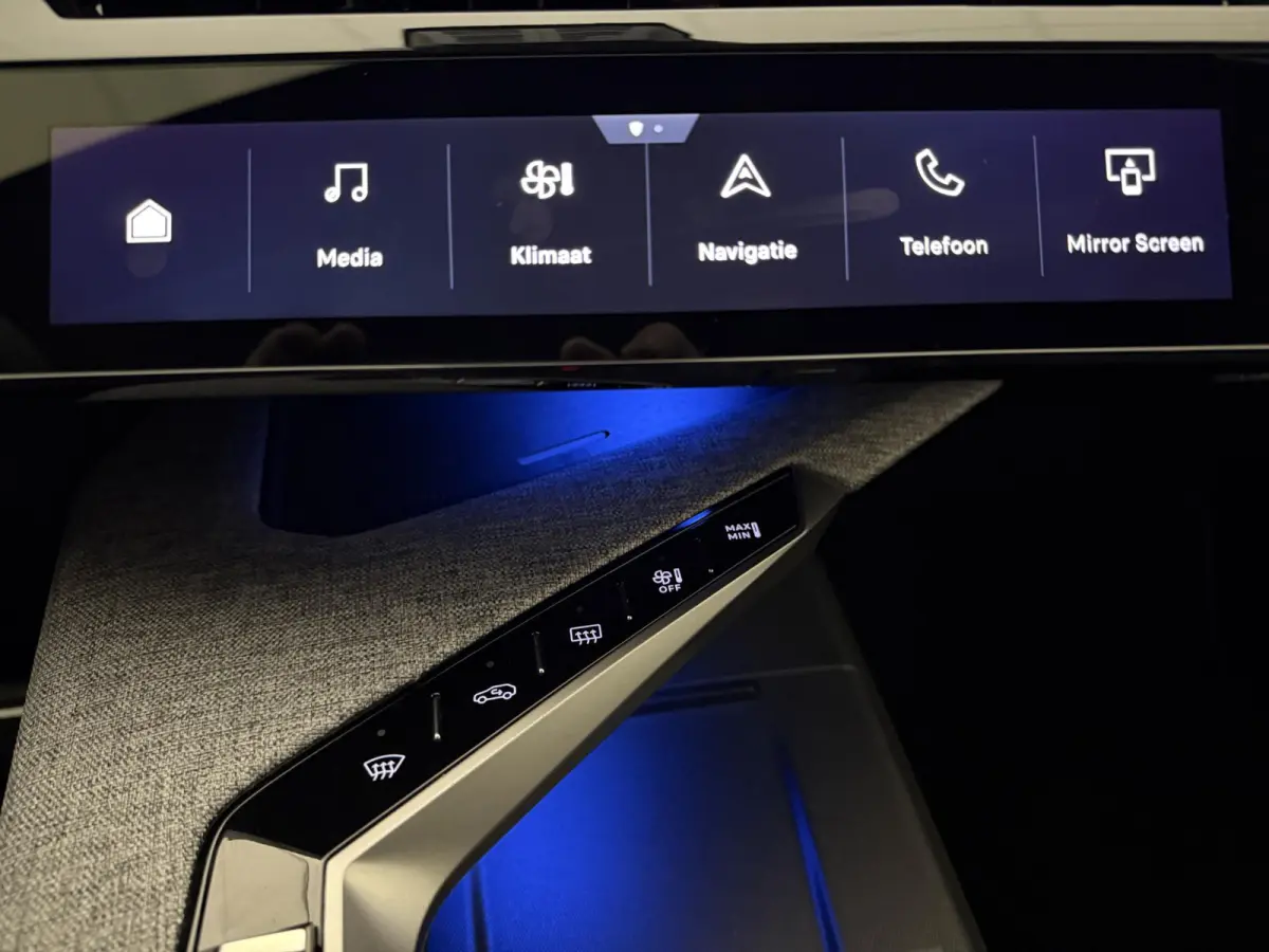 1.6 plug-in Hybrid 225 GT | 360 Camera | Adaptieve Cruise Control | Stoel- en Stuurverwarming | Elektrische Kofferklep |