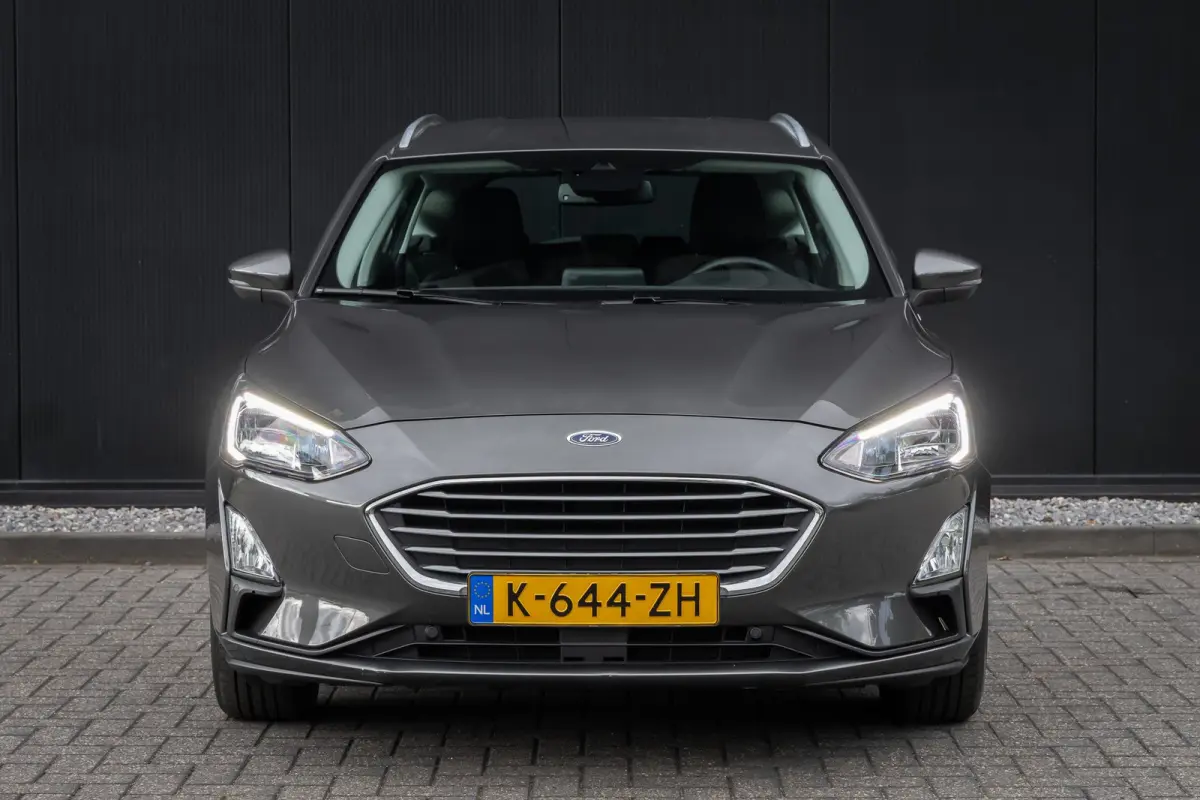 1.0 EcoBoost Trend Edition | Parkeercamera | LED-verlichting | Keyless entry & start | DAB-audio | Climate-control | Apple carplay / Andriod auto