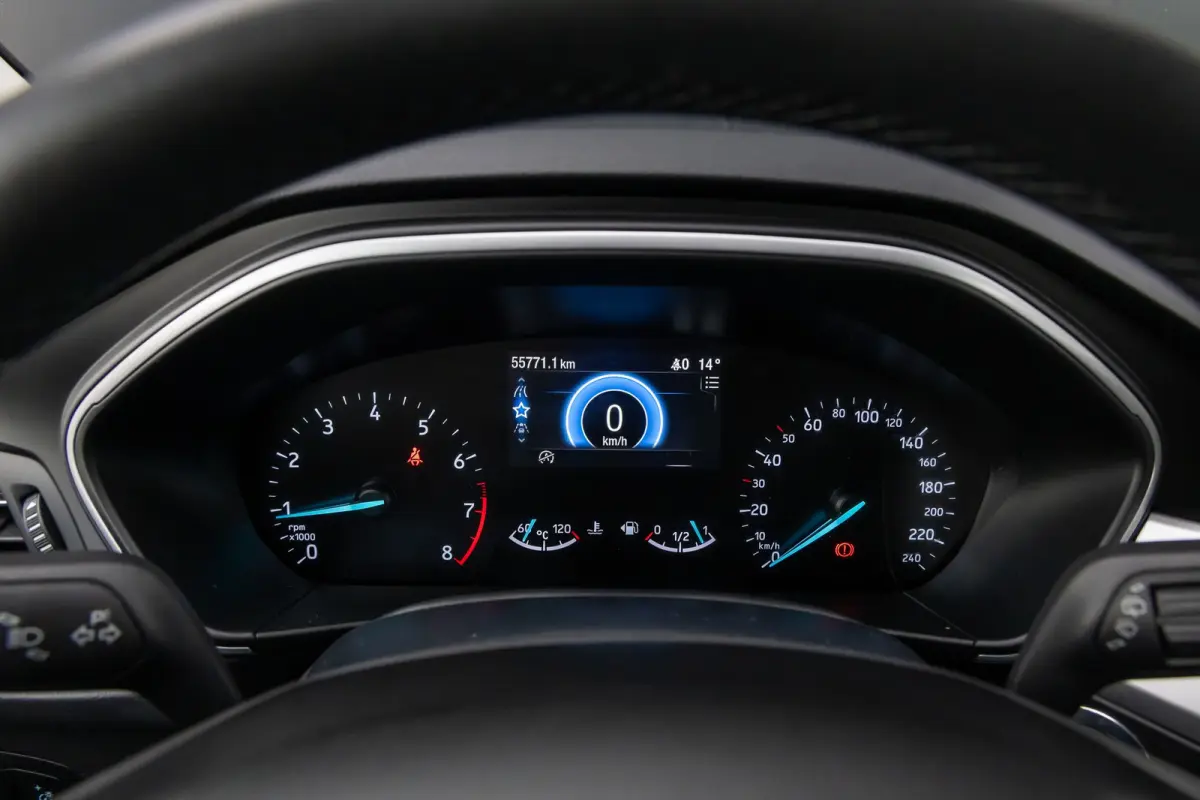 1.0 EcoBoost Trend Edition | Parkeercamera | LED-verlichting | Keyless entry & start | DAB-audio | Climate-control | Apple carplay / Andriod auto