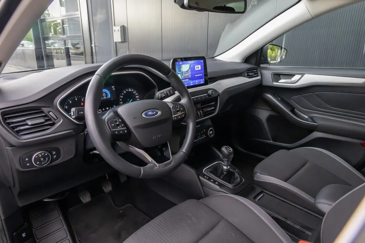 1.0 EcoBoost Trend Edition | Parkeercamera | LED-verlichting | Keyless entry & start | DAB-audio | Climate-control | Apple carplay / Andriod auto