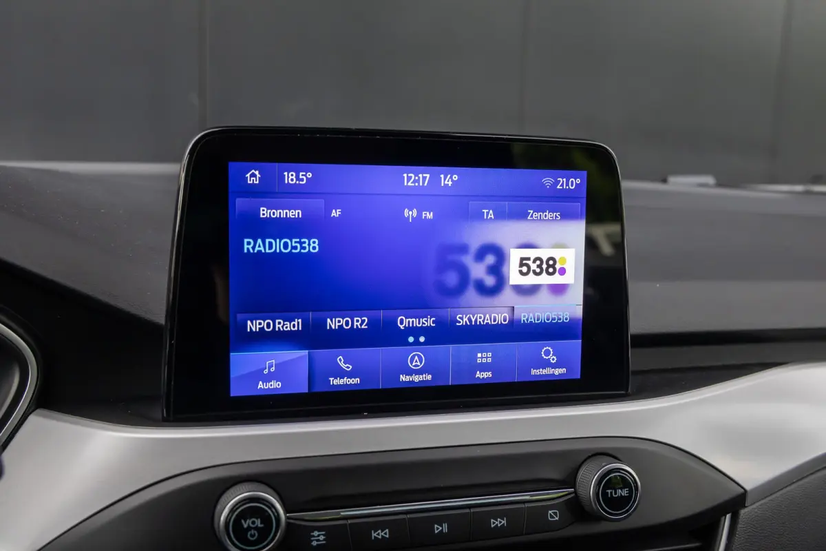 1.0 EcoBoost Trend Edition | Parkeercamera | LED-verlichting | Keyless entry & start | DAB-audio | Climate-control | Apple carplay / Andriod auto
