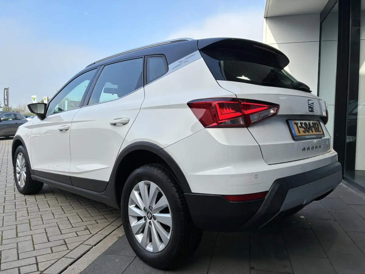 1.0 TSI Xcellence Business Intense