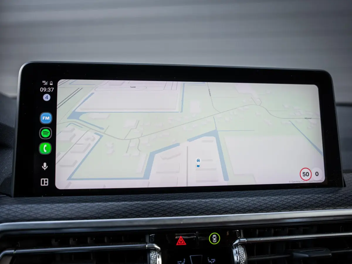 xDrive30e High Executive - M-Sport Pro l HUD l Leder l 20'' l Camera l Sfeerverlicht.