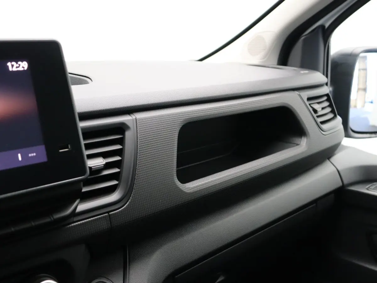 2.0 Blue dCi 110 T30 L2H1 Start | Cruise Control | Navigatie systeem | Achteruitrijcamera | Apple Carplay & Android Auto | Parkeersensoren achter | Zijschuifdeur |