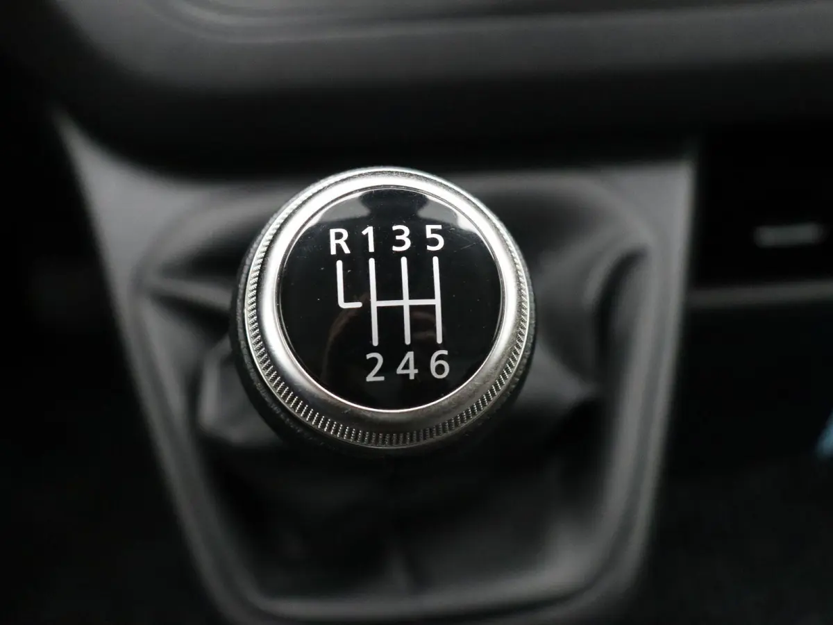 2.0 Blue dCi 110 T30 L2H1 Start | Cruise Control | Navigatie systeem | Achteruitrijcamera | Apple Carplay & Android Auto | Parkeersensoren achter | Zijschuifdeur |