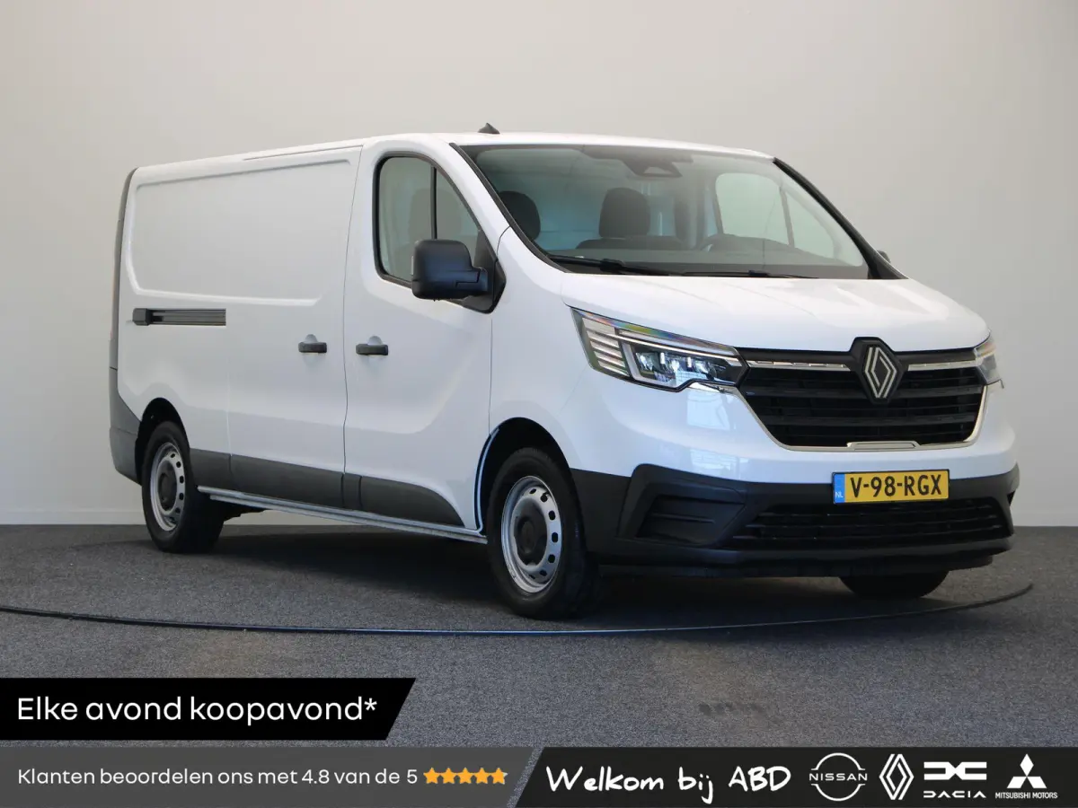 2.0 Blue dCi 110 T30 L2H1 Start | Cruise Control | Navigatie systeem | Achteruitrijcamera | Apple Carplay & Android Auto | Parkeersensoren achter | Zijschuifdeur |