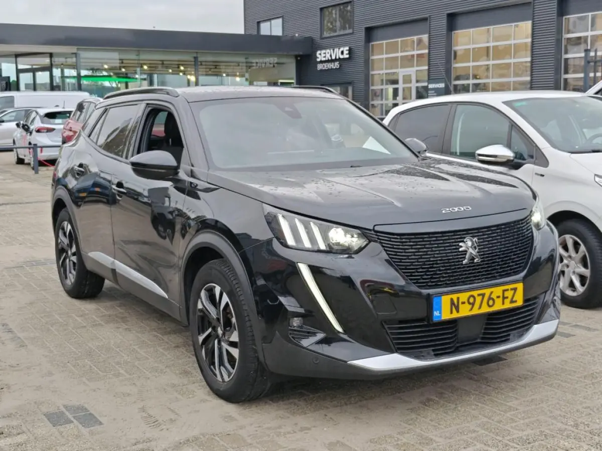 EV GT 50 kWh | Fase 3 laden | Panorama/schuifdak | Navigatie | Camera | Full LED | NL auto | Apple carplay |