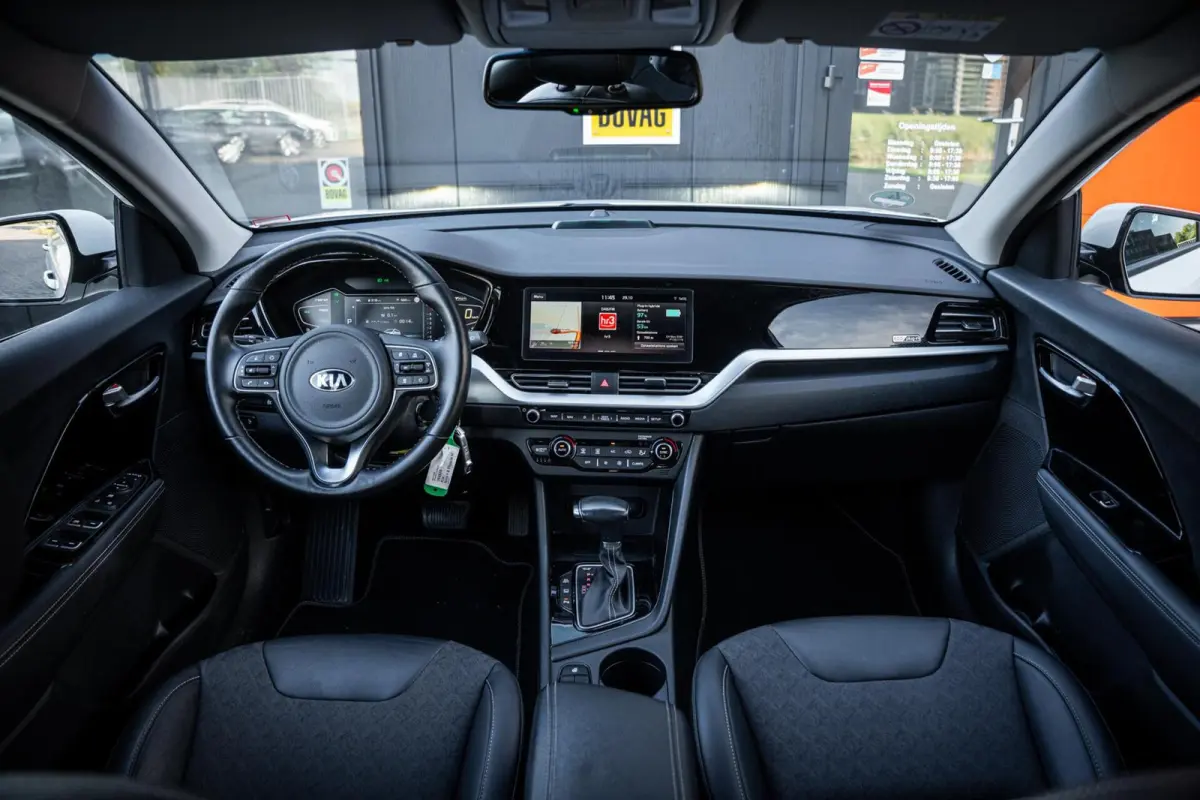 1.6 GDi PHEV DynamicPlusLine*CAMERA*CARPLAY*ACC*LED