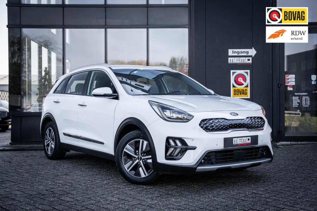 1.6 GDi PHEV DynamicPlusLine*CAMERA*CARPLAY*ACC*LED