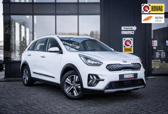1.6 GDi PHEV DynamicPlusLine*CAMERA*CARPLAY*ACC*LED