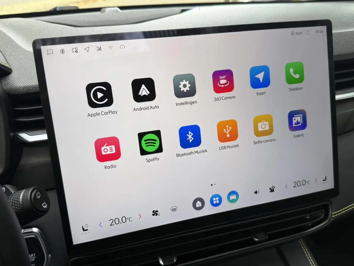 1.5 More | Panoramadak | Leer | Climate Control | Apple Carplay | Navigatie | Licht metalen velgen
