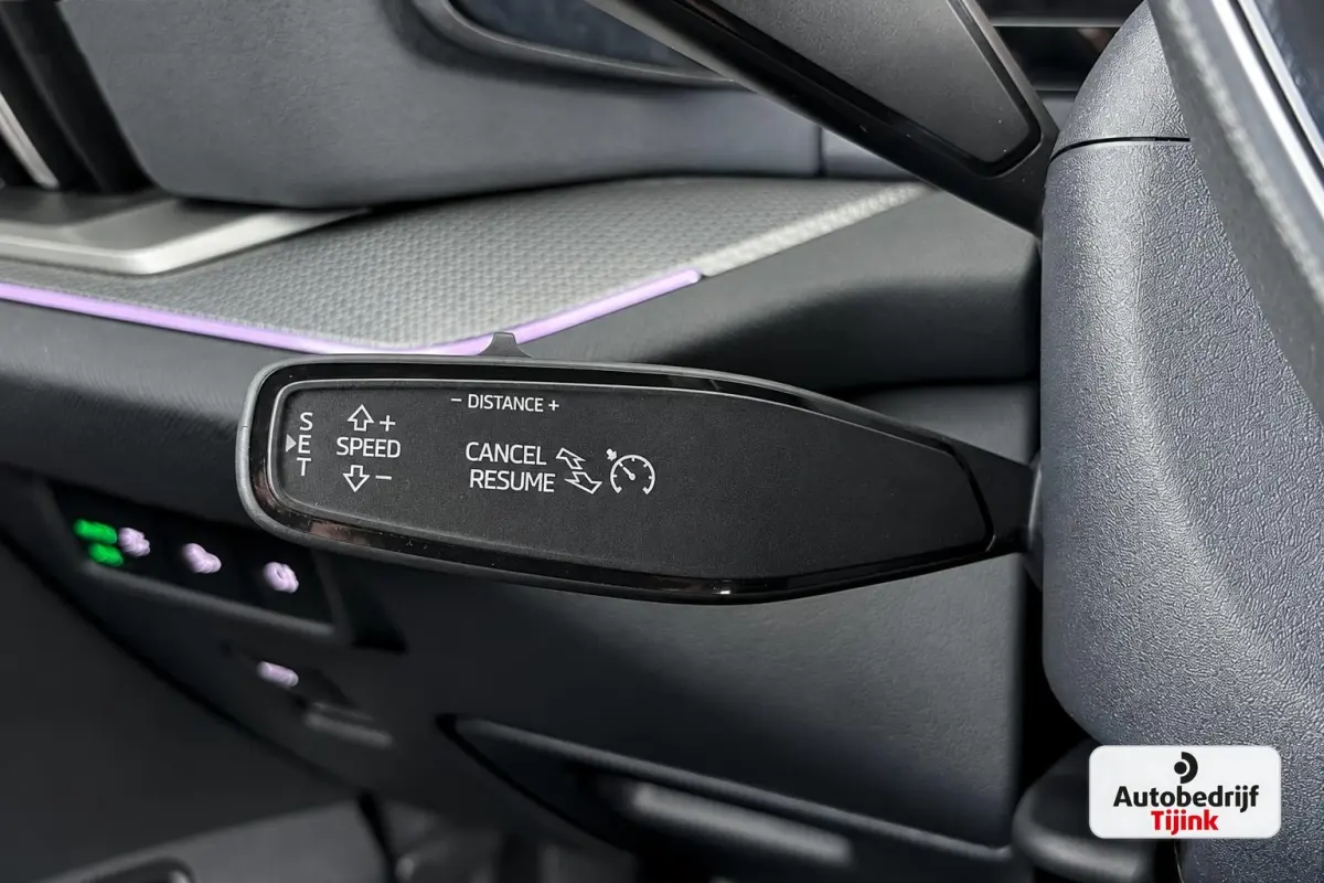 1.5 TSI PHEV Sportline Business | Matrix LED | Trekhaak | Pano | Leder | Family pack | HUD | Stuur- en stoelverwarming v+a | Canton | Elek. stoelen | Elek. achterklep | Kessy | Vol |