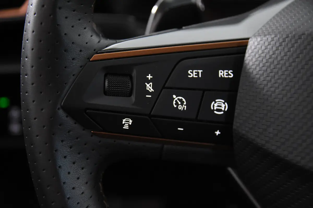 1.4 e-Hybrid Sport *1ste Eigenaar*Leer*Keyless*