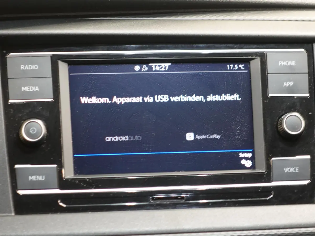 2.0 TDI L2H1 Highline Automaat Dubbele Cabine Navigatie Airco Cruise Control LM velgen