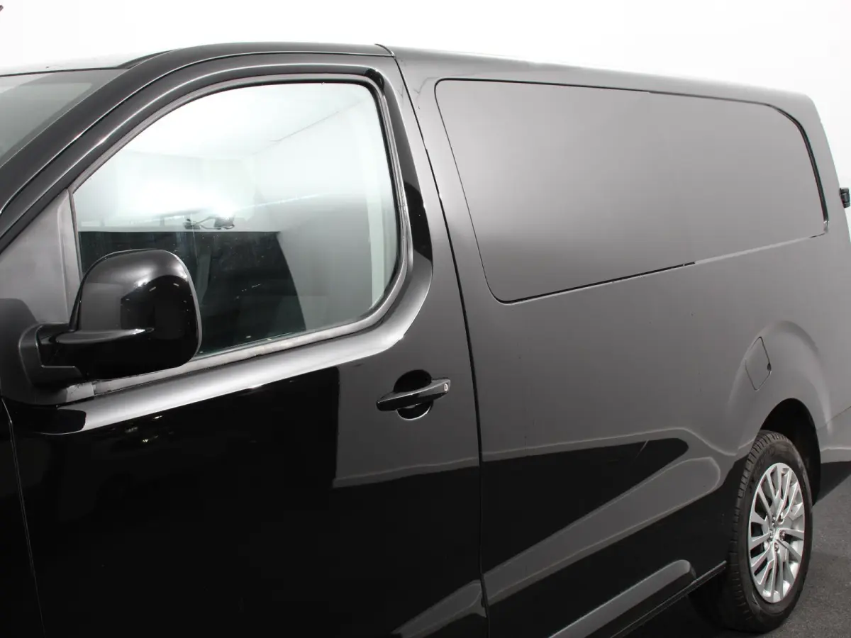 2.0 BlueHDI 180pk Automaat L3 Premium DC Navigatie Bluetooth Lichtmetalen Velgen Look pakket Airco Trekhaak