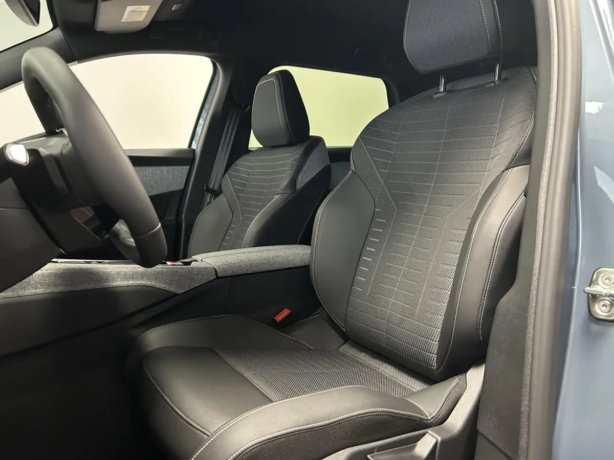 1.2 Hybrid 136 Allure 7p 7P | Automaat | 360 Camera | Verwarmde Stoelen & Stuur | Adaptive Cruise Control | Nu Direct Rijden !