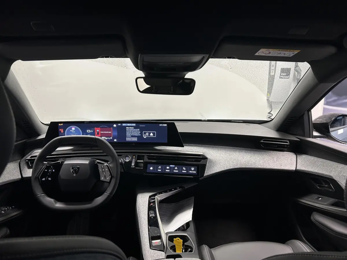 1.2 Hybrid 136 Allure 7p 7P | Automaat | 360 Camera | Verwarmde Stoelen & Stuur | Adaptive Cruise Control | Nu Direct Rijden !