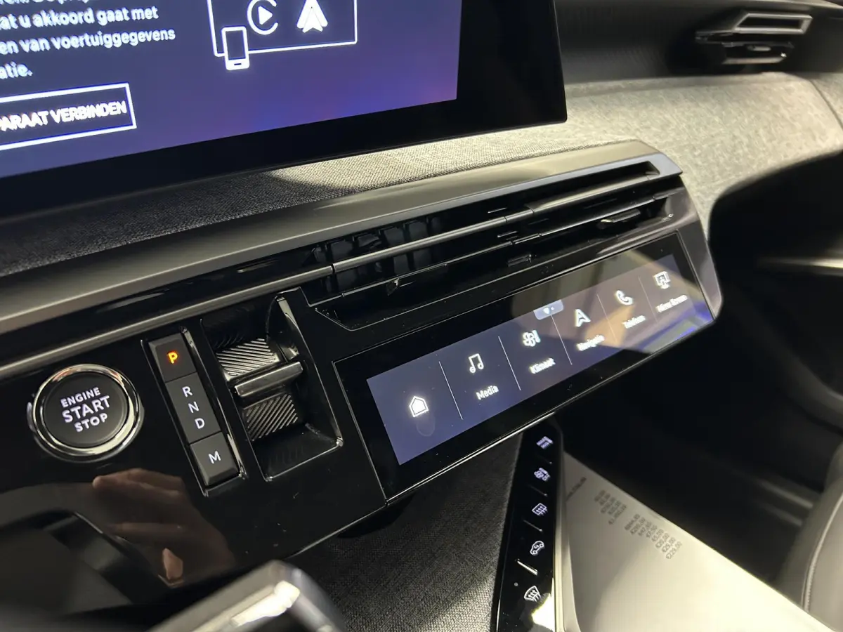 1.2 Hybrid 136 Allure 7p 7P | Automaat | 360 Camera | Verwarmde Stoelen & Stuur | Adaptive Cruise Control | Nu Direct Rijden !