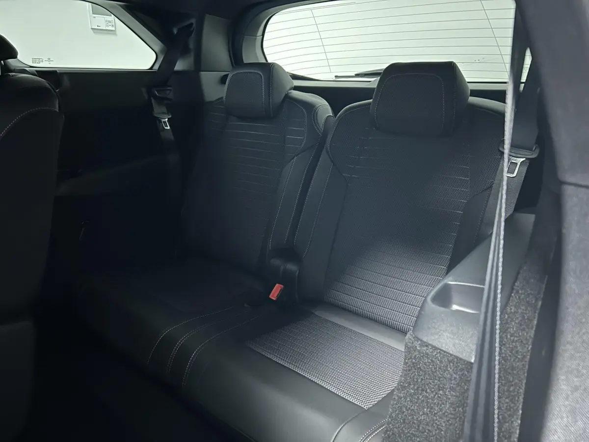 1.2 Hybrid 136 Allure 7p 7P | Automaat | 360 Camera | Verwarmde Stoelen & Stuur | Adaptive Cruise Control | Nu Direct Rijden !