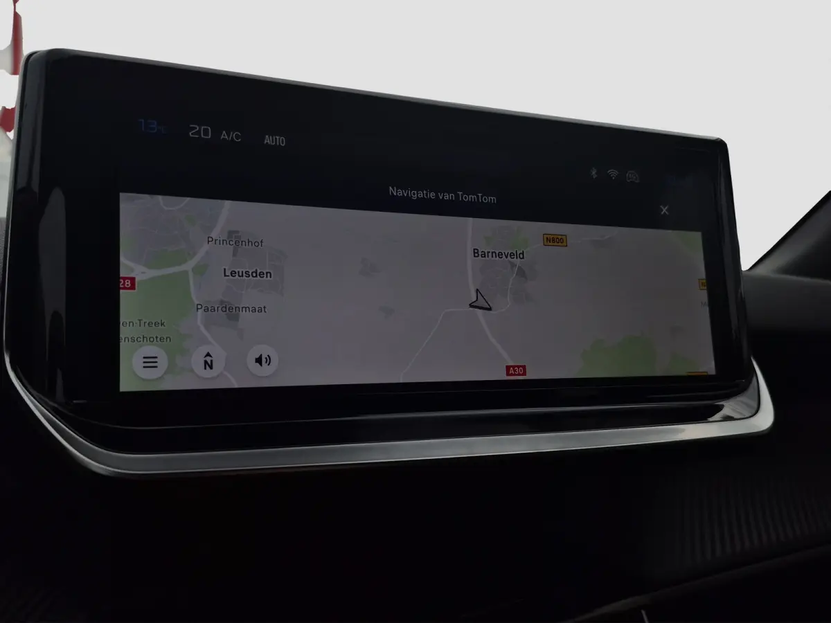 1.2 Hybrid 145 Allure Tot 8 jaar garantie | Camera voor+achter | Carplay/Android auto | Adaptive cruise control | Dodehoek detectie | Keyless entry+start | Full led | LMV17 inch