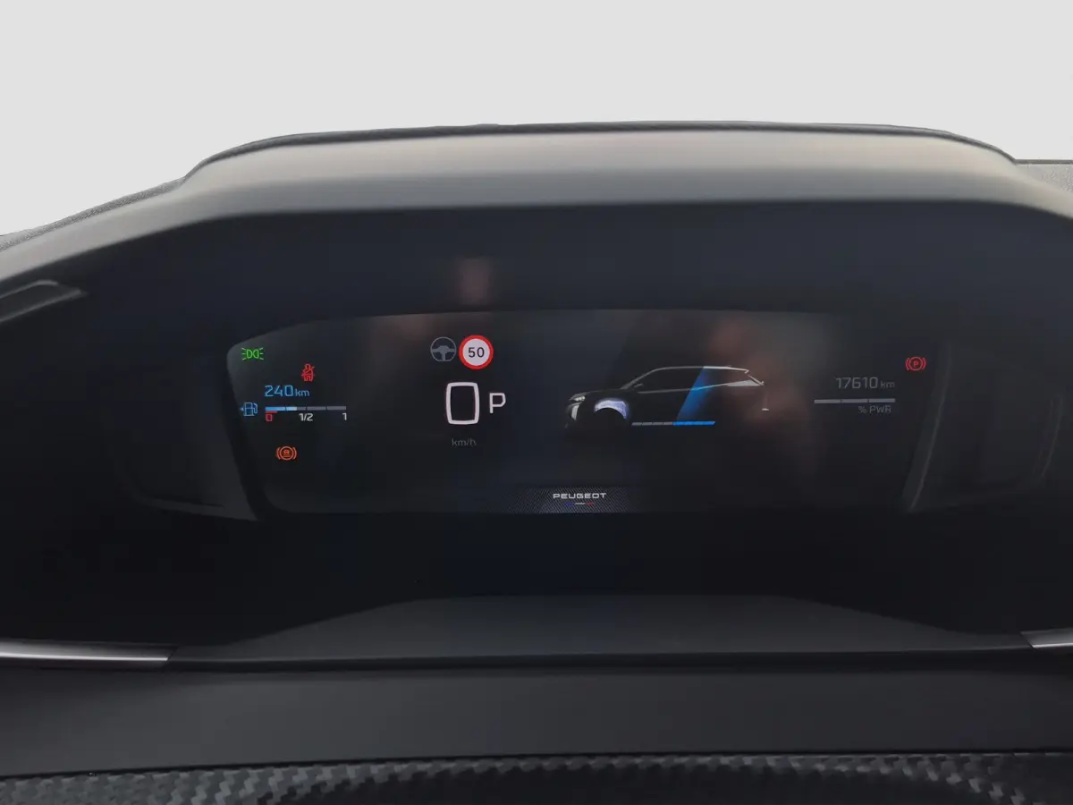 1.2 Hybrid 145 Allure Tot 8 jaar garantie | Camera voor+achter | Carplay/Android auto | Adaptive cruise control | Dodehoek detectie | Keyless entry+start | Full led | LMV17 inch
