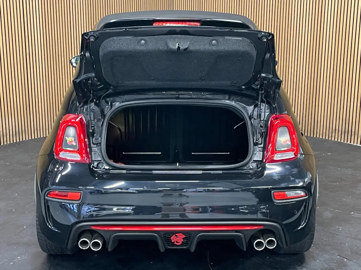 1.4 T-Jet Abarth Turismo 70th Anniversary|160PK|BLACK&RED EDITION|DIGITAL COCKPIT|CABRIO|CARPLAY|NAVIGATIE|AIRCO|MARGE|
