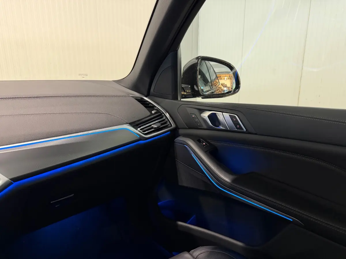 XDrive45e High Executive | KUIPSTOELEN | M-SPORT | PANO | LUCHTVERING | 360 CAMERA