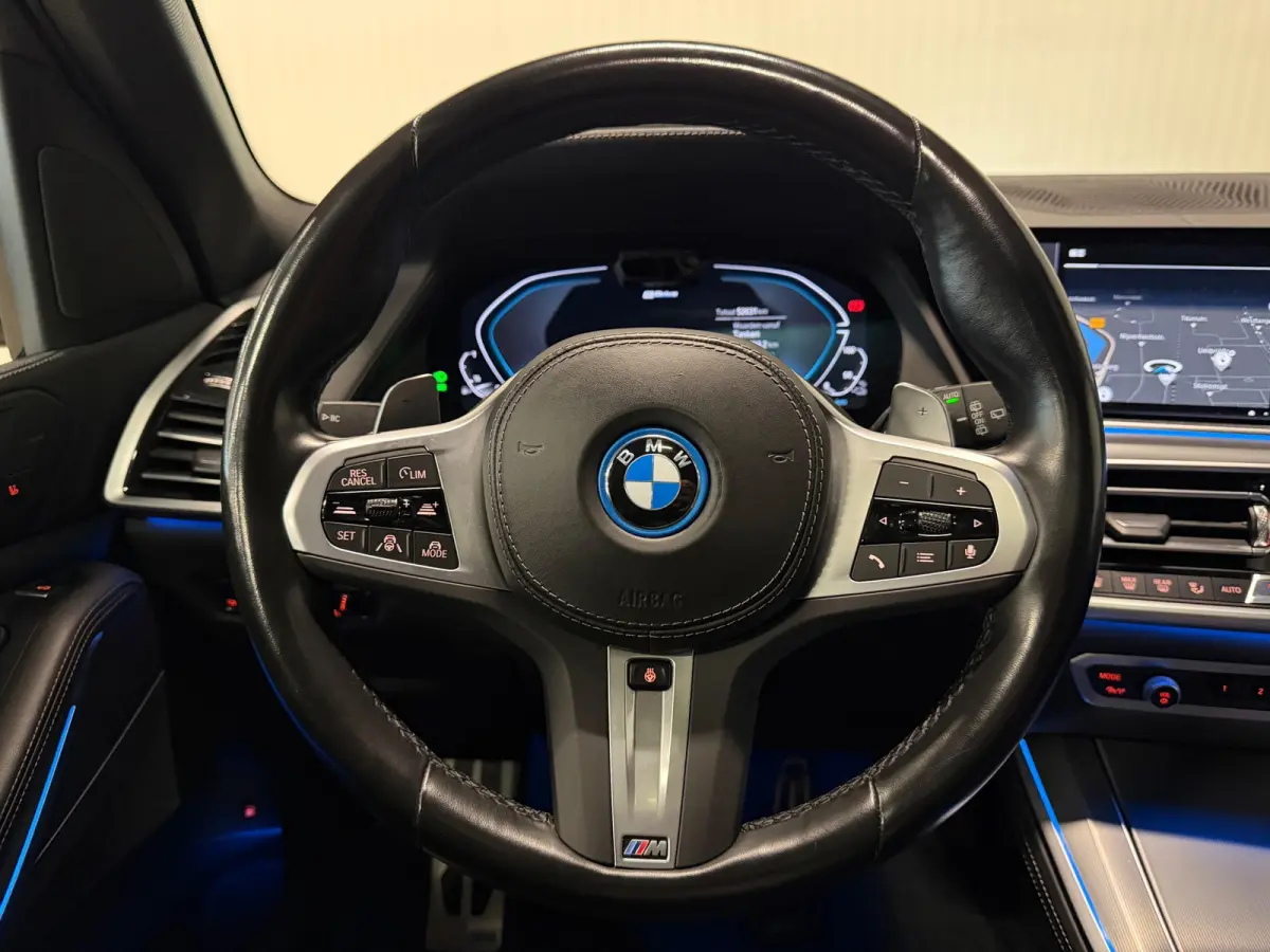 XDrive45e High Executive | KUIPSTOELEN | M-SPORT | PANO | LUCHTVERING | 360 CAMERA