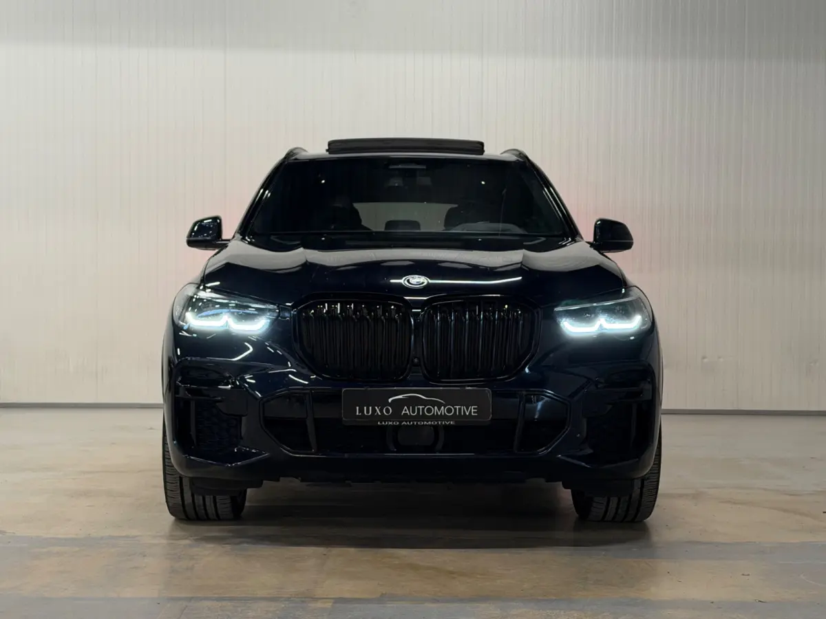 XDrive45e High Executive | KUIPSTOELEN | M-SPORT | PANO | LUCHTVERING | 360 CAMERA