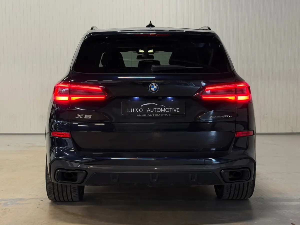 XDrive45e High Executive | KUIPSTOELEN | M-SPORT | PANO | LUCHTVERING | 360 CAMERA