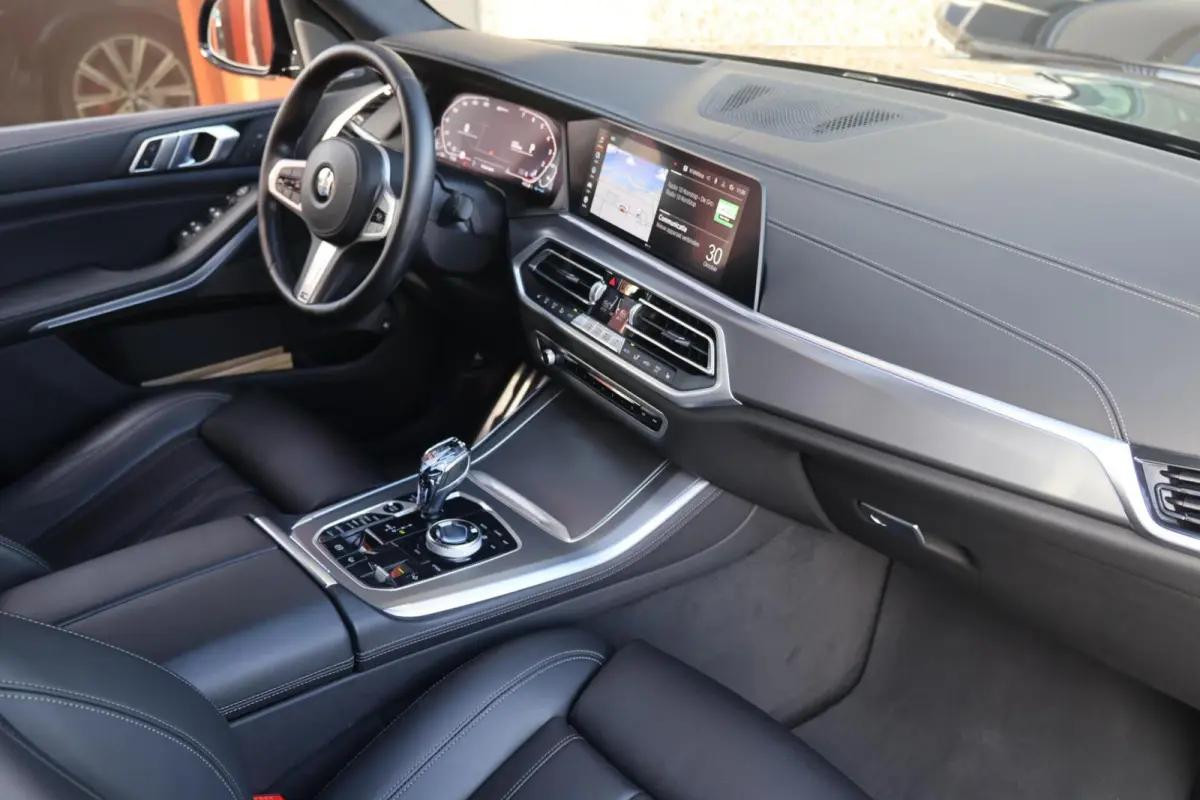xDrive45e High Executive | M-Sport | HUD | Laser | 22 Inch | SoH 94% | Alcantara Hemel | Camera