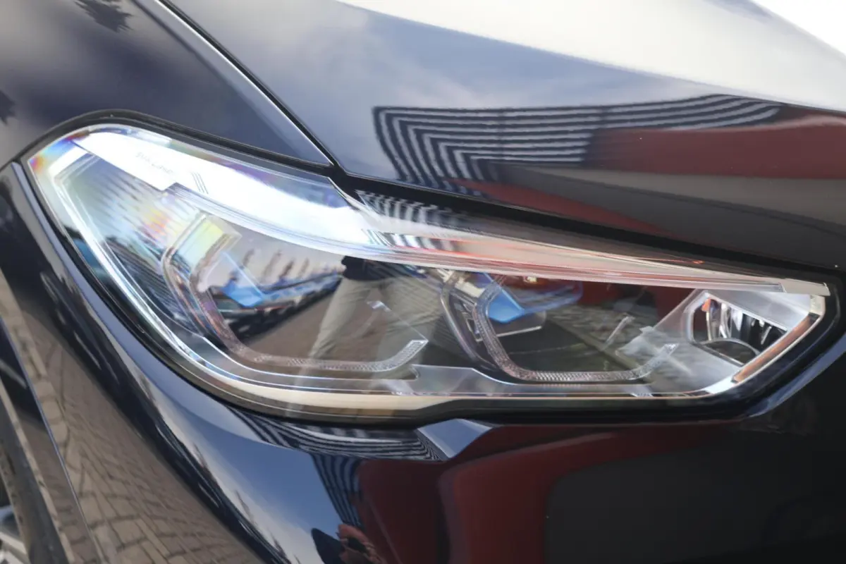 xDrive45e High Executive | M-Sport | HUD | Laser | 22 Inch | SoH 94% | Alcantara Hemel | Camera
