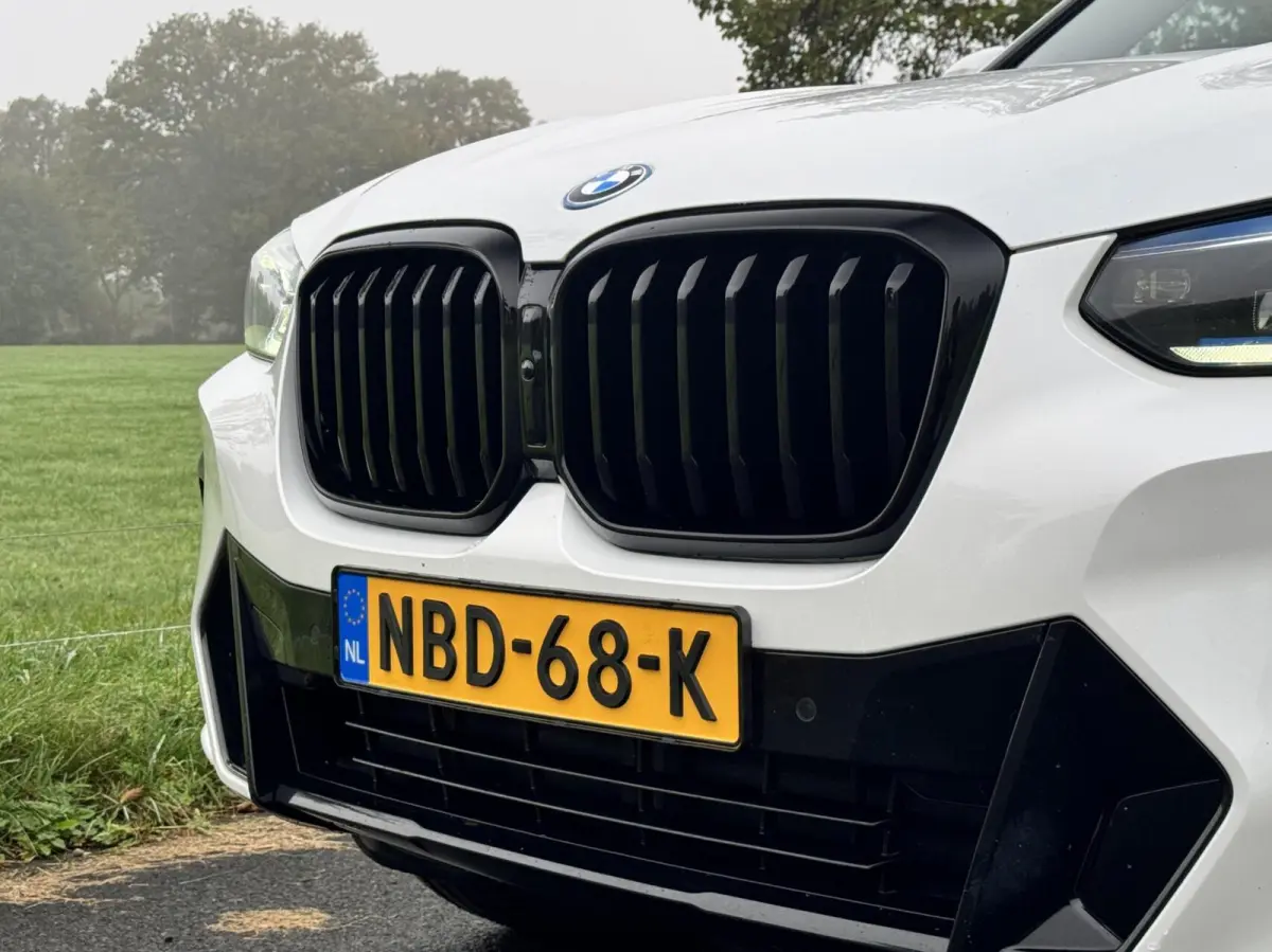 xDrive30e M Sport|SOH87%|Laserlight|HUD|Driving Assistant|Comfort Access|Zeer nette auto!
