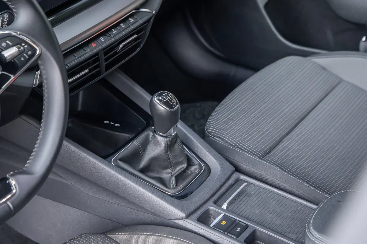 1.0 TSI Ambition | Apple Carplay/Android Auto | Cruise control | Navigatie | Digitaal dashboard | Parkeersensoren | Apple Carplay/Android Auto|telefoonintegratie premium | Keyless start | Me