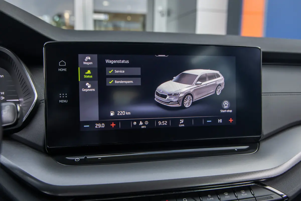 1.0 TSI Ambition | Apple Carplay/Android Auto | Cruise control | Navigatie | Digitaal dashboard | Parkeersensoren | Apple Carplay/Android Auto|telefoonintegratie premium | Keyless start | Me