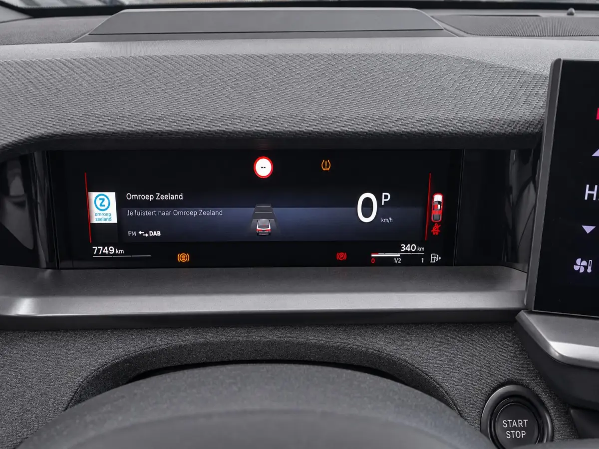 1.2 Turbo Hybrid Business Edition Automaat | Navi | elektr klep | LMV | Cruise | Apple CarPlay/Android Auto | Camera