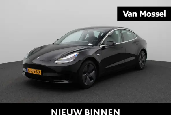 Standard RWD Plus 60 kWh Tesla Model 3 Standard RWD Plus | Lederen Bekleding | Navigatie | Camera | Panoramadak | LED Verlichting |