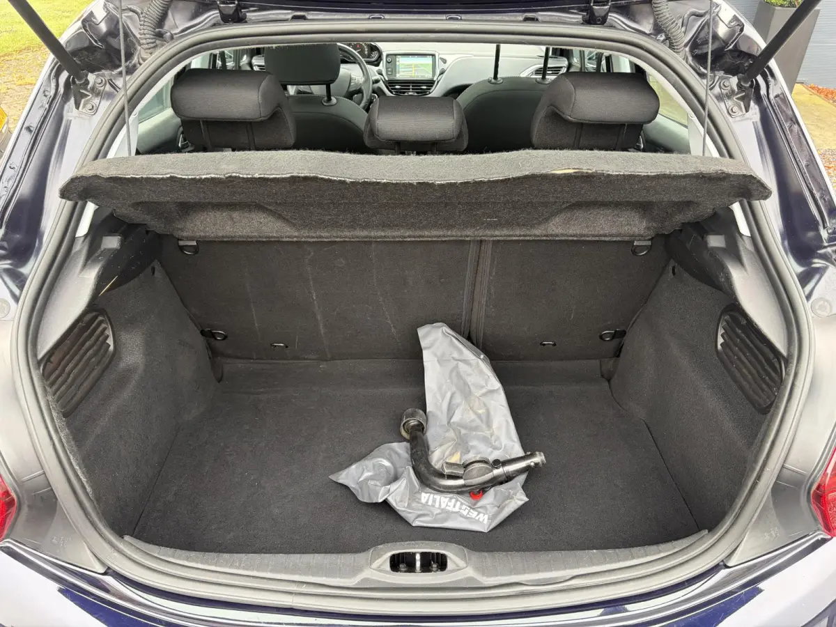 1.2 PureTech Allure ✓D-riem vv in 12-2023✓1e Eigenaar✓Afn Trekhaak✓Dealer Onderhouden✓Pano✓Camera✓Carplay✓Navi✓✓Clima✓Cruise✓Lm velgen✓Pdc✓Recent beurt gehad✓5 
